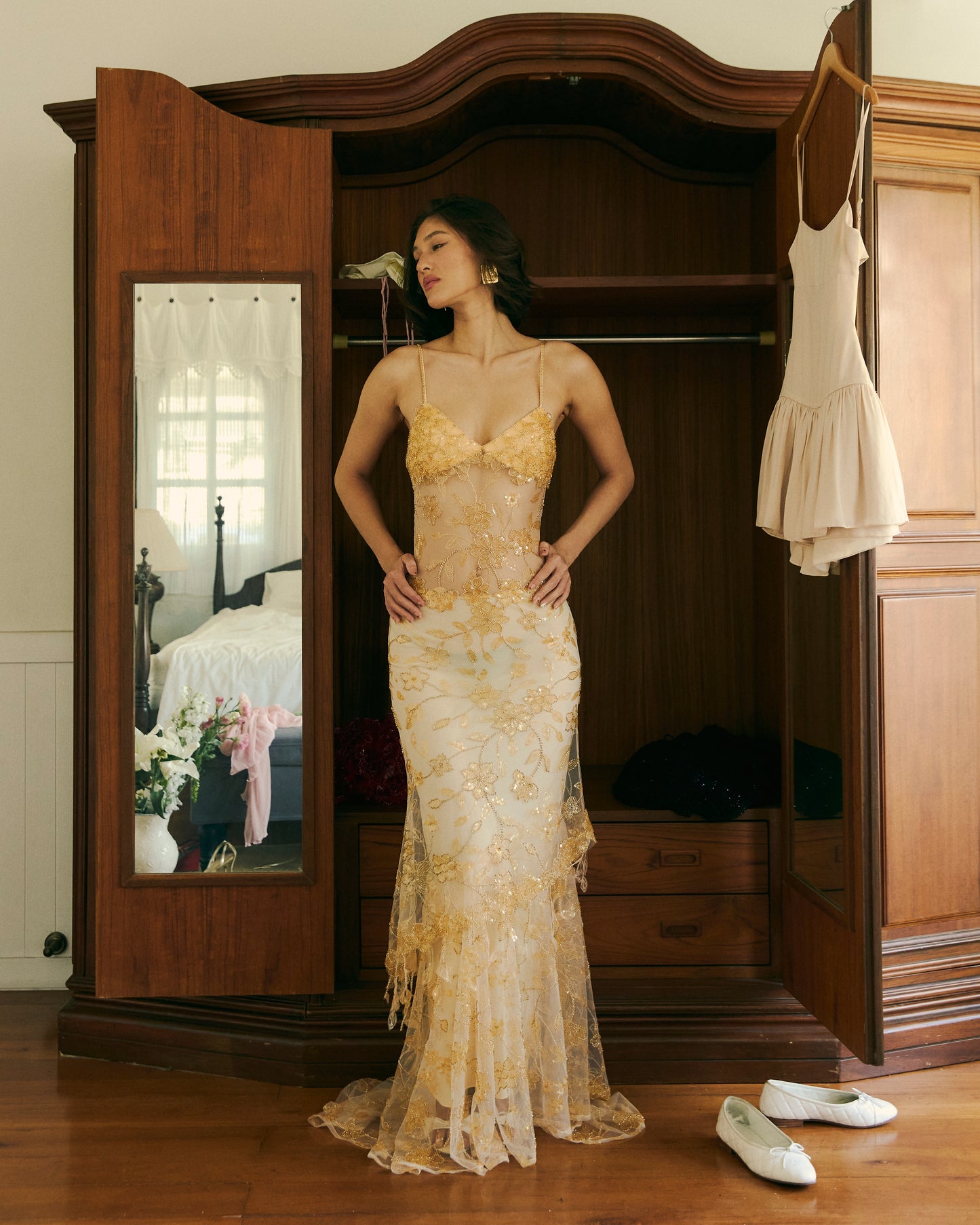 Delilah Maxi Gold