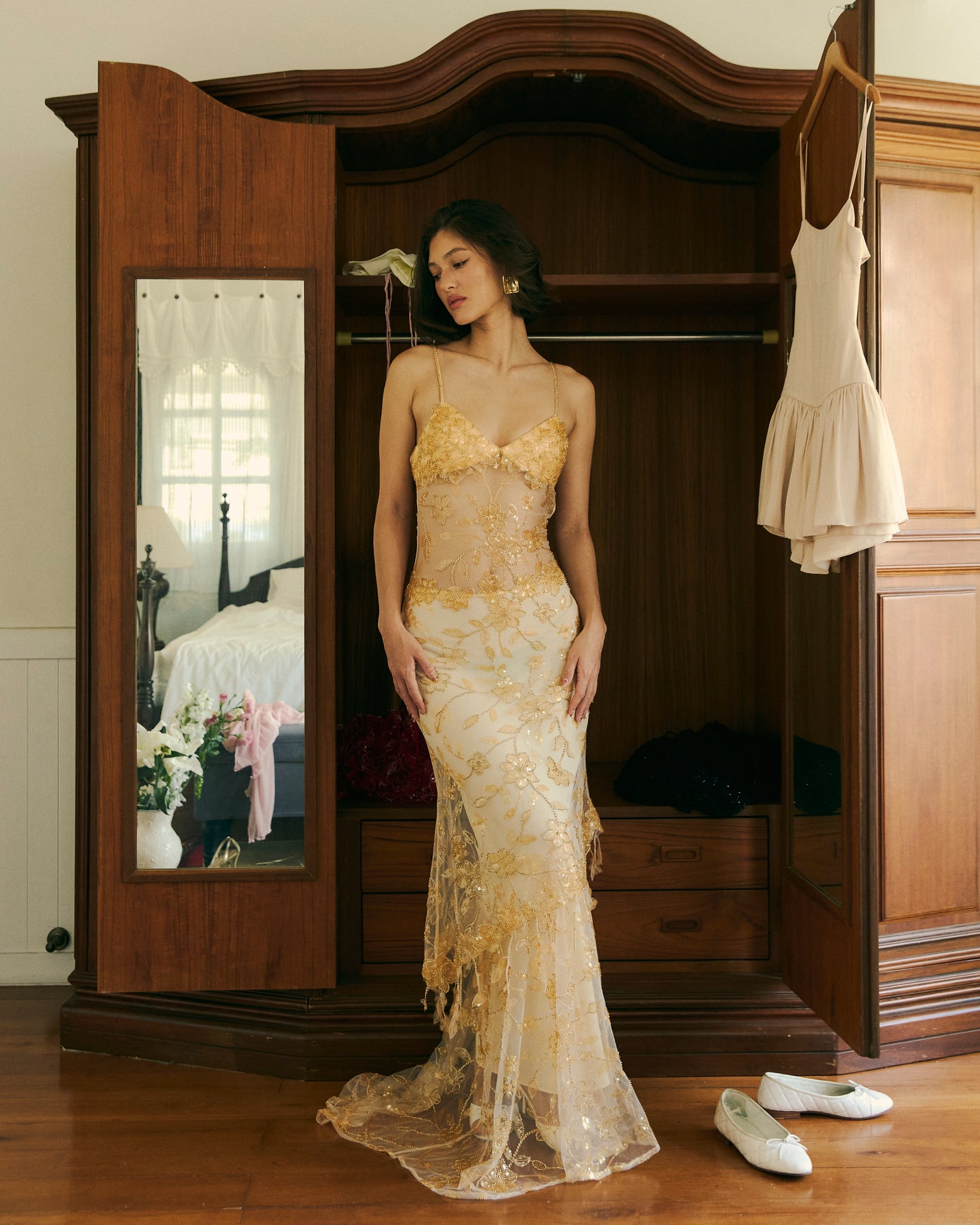 Delilah Maxi Gold