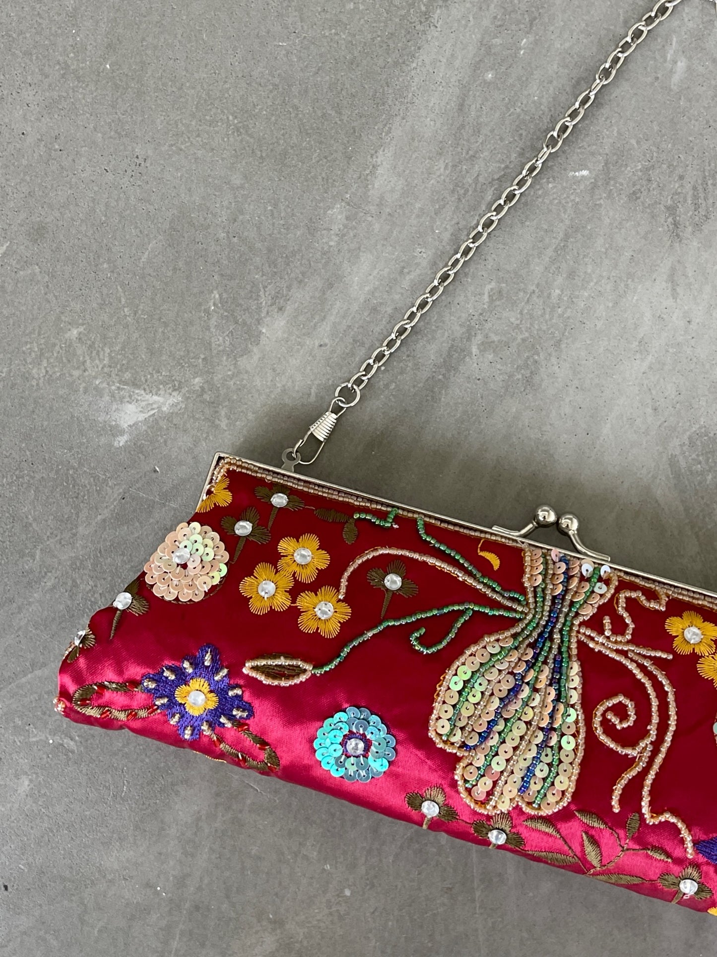 Butterfly Garden Embroidered Purse - Red