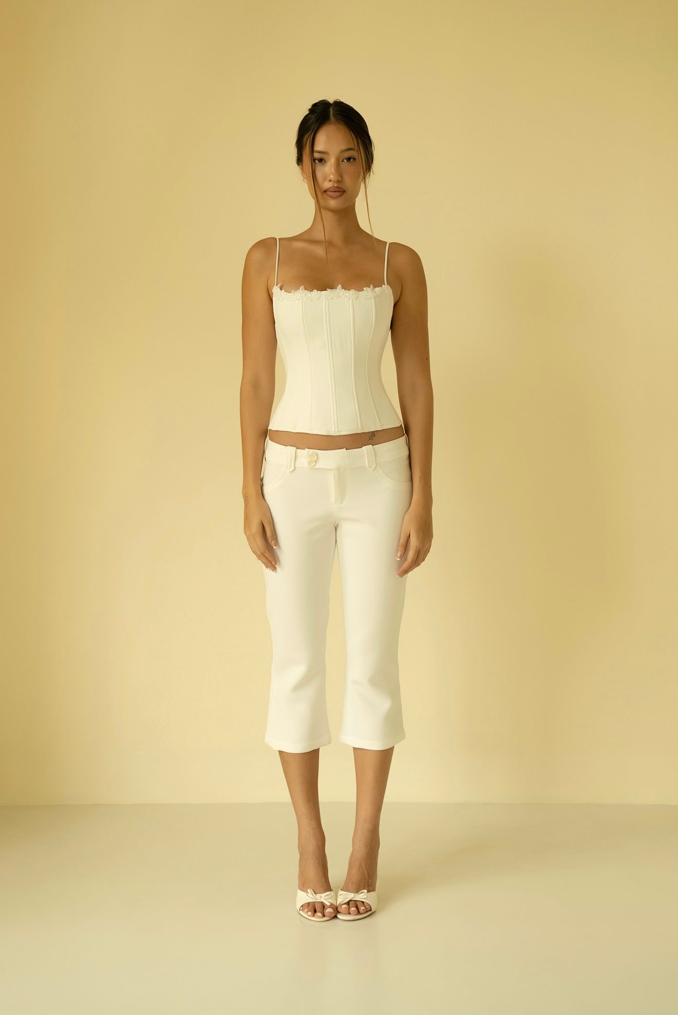 Nina Capri Pants White